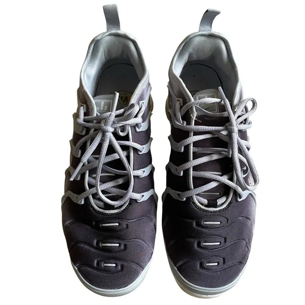 Nike Air VaporMax Plus Sneakers Men 9.5 EU 43 Silver Gradient Black 924453-007